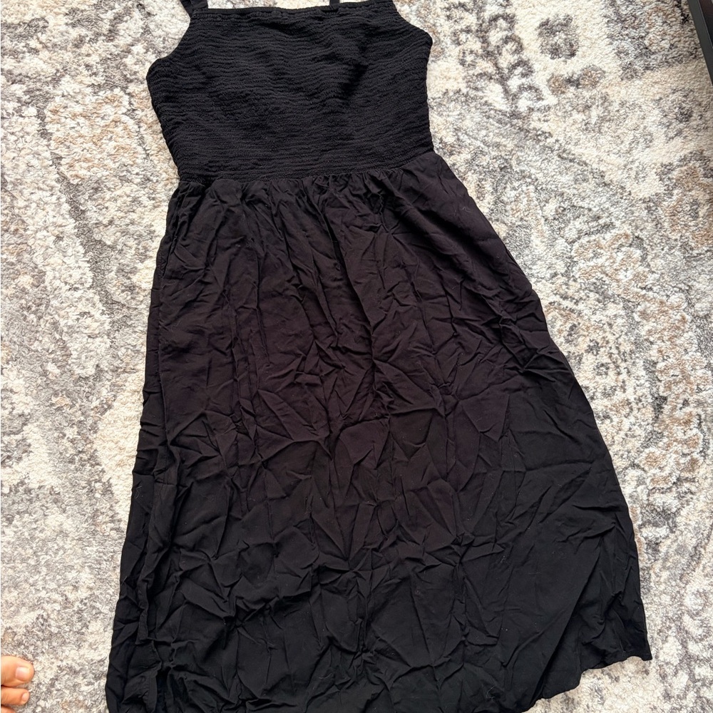 Old Navy Black Textured Midi Dress